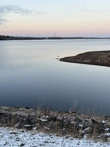 Still waters, painted skies.